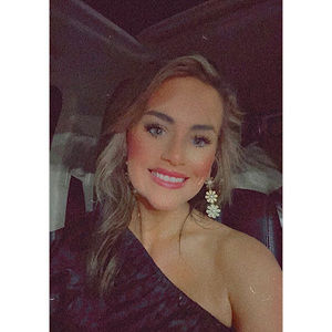 Meet your Posher, Jasmine